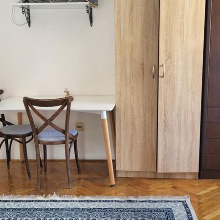 Studio Apartman Meljine Kültér fotó